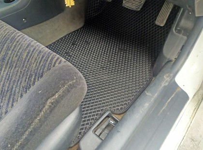 Коврики на Honda Civic VI 2d 1995 - 2000 в Хабаровске Коврики на Honda Civic VI 2d 1995 - 2000 в Хабаровске