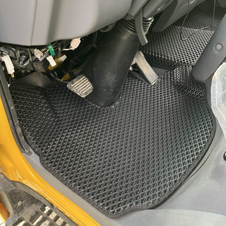 Коврики на Isuzu ELF VI широкая кабина 2006&nbsp;-&nbsp;2026 в Хабаровске