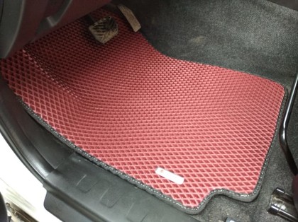 Коврики на Suzuki Grand Vitara III 2005&nbsp;-&nbsp;2016 в Хабаровске