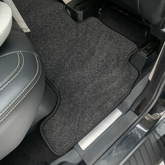 Коврики на Land Rover Range Rover Sport I 2005&nbsp;-&nbsp;2013 в Хабаровске