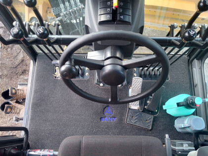 Ворсовые коврики на Спецтехника Автогрейдер SANY STG230C 8 AWD  в Хабаровске