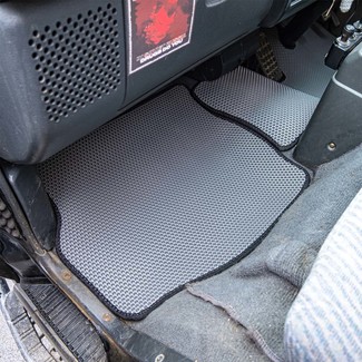 Ворсовые коврики на Mitsubishi Delica 3 1986&nbsp;-&nbsp;1999 в Хабаровске