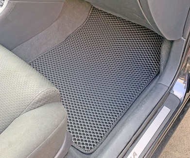 Коврики на Toyota Corolla (E12) 2000&nbsp;-&nbsp;2007 в Хабаровске