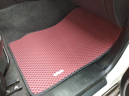 Коврики на Suzuki Grand Vitara III 2005&nbsp;-&nbsp;2016 в Хабаровске