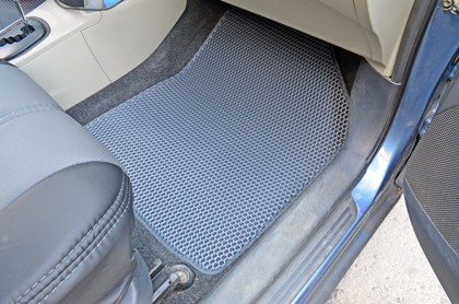 EVA коврики на Toyota Yaris II 2005&nbsp;-&nbsp;2011 в Хабаровске
