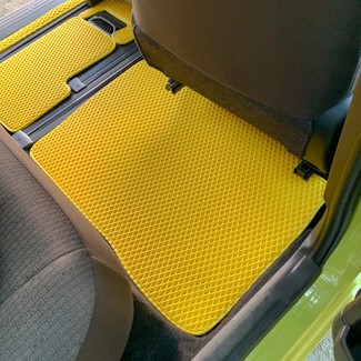 Коврики на Toyota Porte II 2012&nbsp;-&nbsp;2020 в Хабаровске