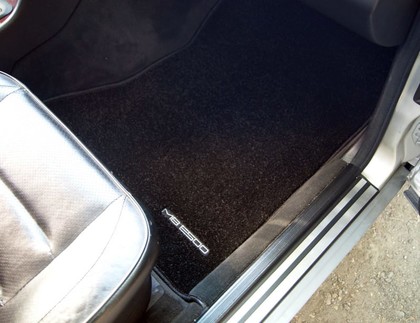 Ворсовые коврики на Mercedes E (W124) 1986 - 1996 в Хабаровске Ворсовые коврики на Mercedes E (W124) 1986 - 1996 в Хабаровске