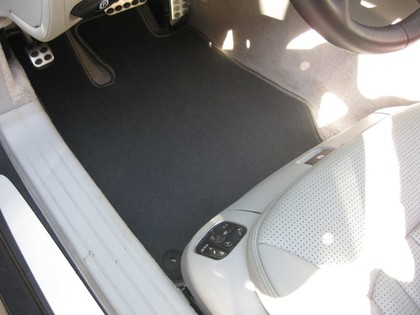 Коврики на Mercedes SL (R230) 2001 - 2011 в Хабаровске Коврики на Mercedes SL (R230) 2001 - 2011 в Хабаровске