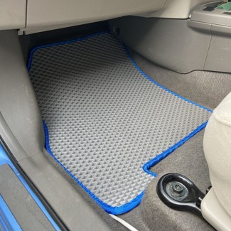 Коврики на Nissan Leaf (ZE0) 2009&nbsp;-&nbsp;2012 в Хабаровске