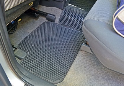 EVA коврики на Toyota Rav4 II 2000 - 2006 в Хабаровске EVA коврики на Toyota Rav4 II 2000 - 2006 в Хабаровске