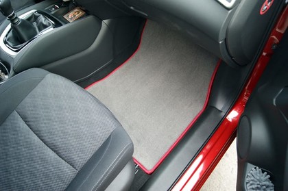 Коврики на Nissan Qashqai (J11) (Английская сборка) 2013&nbsp;-&nbsp;2026 в Хабаровске