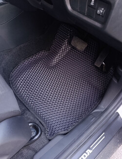 Коврики на Honda WR-V III 2023&nbsp;-&nbsp;2026 в Хабаровске