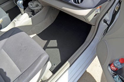 Ворсовые коврики на Honda Insight II 2009 - 2014 в Хабаровске Ворсовые коврики на Honda Insight II 2009 - 2014 в Хабаровске