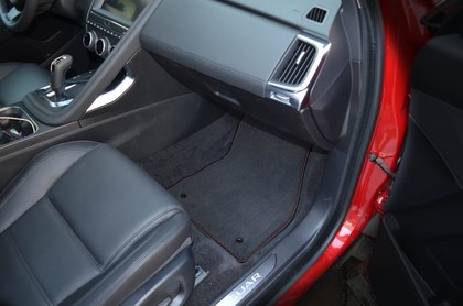 Коврики на Jaguar E-Pace 2017 - 2026 в Хабаровске Коврики на Jaguar E-Pace 2017 - 2026 в Хабаровске