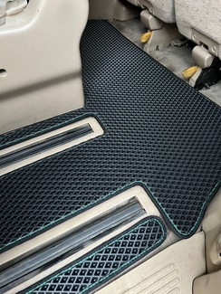 Коврики на Honda StepWGN II 2001&nbsp;-&nbsp;2005 в Хабаровске