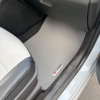 Ворсовые коврики на KIA Venga 2010&nbsp;-&nbsp;2017 в Хабаровске