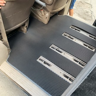 EVA коврики на Dodge Caravan (RG) 2000&nbsp;-&nbsp;2007 в Хабаровске