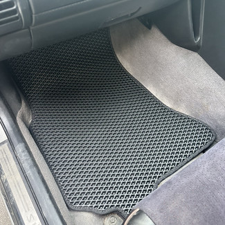 EVA коврики на Nissan Skyline (V35) 2001 - 2007 в Хабаровске EVA коврики на Nissan Skyline (V35) 2001 - 2007 в Хабаровске