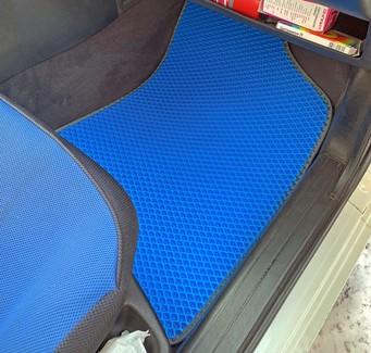 EVA коврики на Volkswagen Passat B3 1988 - 1994 в Хабаровске EVA коврики на Volkswagen Passat B3 1988 - 1994 в Хабаровске