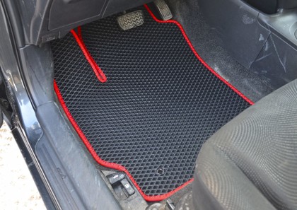 EVA коврики на Toyota Yaris II 2005&nbsp;-&nbsp;2011 в Хабаровске