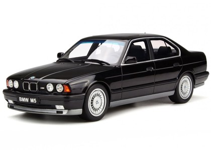 Ворсовые коврики на BMW 5 (E34) 1988&nbsp;-&nbsp;1997 в Хабаровске