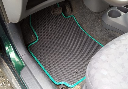 Коврики на Toyota Echo 1999&nbsp;-&nbsp;2006 в Хабаровске