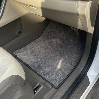 EVA коврики на KIA Carnival IV 7 мест без оттоманок 2020 - 2026 в Хабаровске EVA коврики на KIA Carnival IV 7 мест без оттоманок 2020 - 2026 в Хабаровске