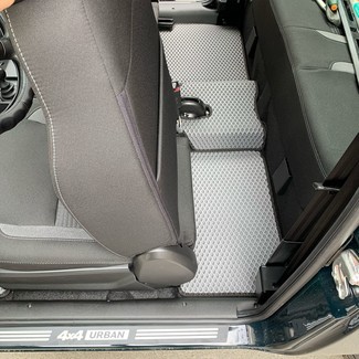 Коврики на Lada (ВАЗ) 2121 Legend с ворсовым полом 2022&nbsp;-&nbsp;2026 в Хабаровске