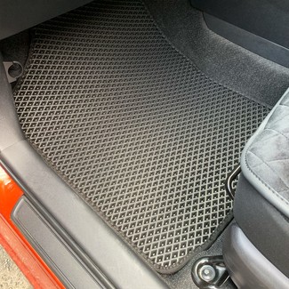 Ворсовые коврики на Toyota Corolla Fielder (E16) 2й рестайлинг 2017&nbsp;-&nbsp;2026 в Хабаровске