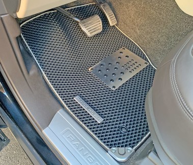Ворсовые коврики на Land Rover Range Rover IV 2013 - 2022 в Хабаровске Ворсовые коврики на Land Rover Range Rover IV 2013 - 2022 в Хабаровске