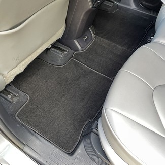 Ворсовые коврики на Toyota Highlander IV 2019&nbsp;-&nbsp;2026 в Хабаровске