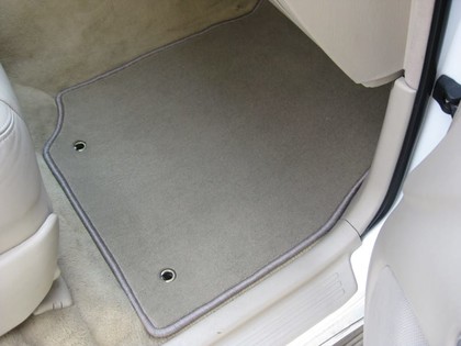 Ворсовые коврики на Lexus LX 470 1997&nbsp;-&nbsp;2007 в Хабаровске