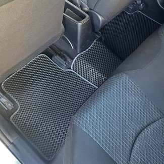 Коврики на Toyota Prius (50) 2015&nbsp;-&nbsp;2023 в Хабаровске