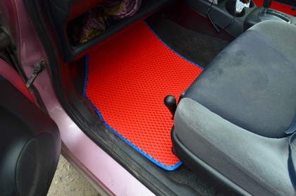 Коврики на Honda Fit I 2001 - 2007 в Хабаровске Коврики на Honda Fit I 2001 - 2007 в Хабаровске