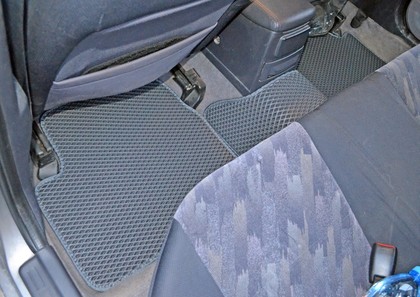 Коврики на Nissan Skyline (R34) 1998 - 2001 в Хабаровске Коврики на Nissan Skyline (R34) 1998 - 2001 в Хабаровске