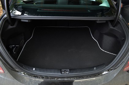 Ворсовые коврики на Mercedes C (W205) 2014 - 2023 в Хабаровске Ворсовые коврики на Mercedes C (W205) 2014 - 2023 в Хабаровске