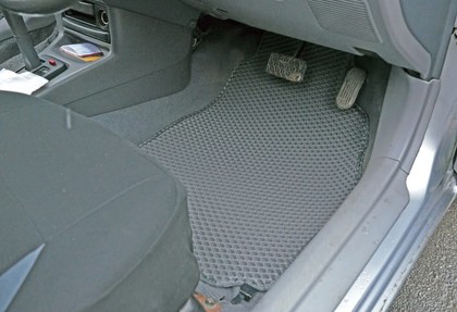 Коврики на Toyota Starlet (P90) 1995 - 1999 в Хабаровске Коврики на Toyota Starlet (P90) 1995 - 1999 в Хабаровске