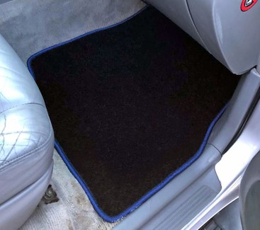 Ворсовые коврики на Lexus LX 470 1997&nbsp;-&nbsp;2007 в Хабаровске