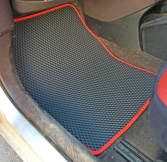Ворсовые коврики на Toyota iQ 2008&nbsp;-&nbsp;2016 в Хабаровске