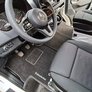 Коврики на Mercedes Sprinter (W907/W910) 2018&nbsp;-&nbsp;2026 в Хабаровске