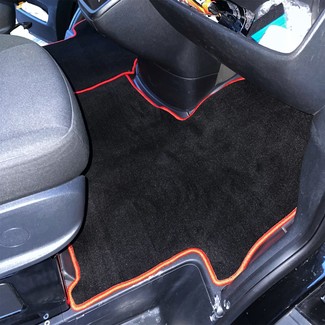 Коврики на Mercedes Sprinter (W907/W910) 2018&nbsp;-&nbsp;2026 в Хабаровске