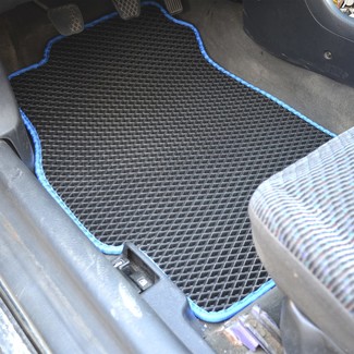 Ворсовые коврики на Honda Civic VI 3d 1995&nbsp;-&nbsp;2001 в Хабаровске