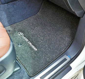 Коврики на Toyota Land Cruiser 200 2007&nbsp;-&nbsp;2021 в Хабаровске