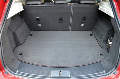 Коврики на Jaguar E-Pace 2017 - 2026 в Хабаровске Коврики на Jaguar E-Pace 2017 - 2026 в Хабаровске