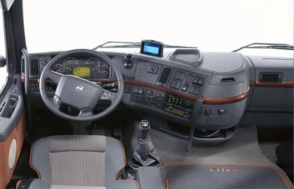 Коврики на Volvo FH II (FH12, FH13, FH16) 2001&nbsp;-&nbsp;2012 в Хабаровске