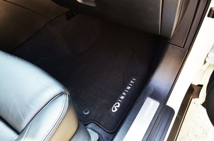 Ворсовые коврики на Infiniti QX70 2013 - 2019 в Хабаровске Ворсовые коврики на Infiniti QX70 2013 - 2019 в Хабаровске