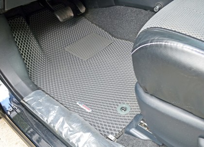 EVA коврики на Toyota Rav4 IV 2012 - 2019 в Хабаровске EVA коврики на Toyota Rav4 IV 2012 - 2019 в Хабаровске