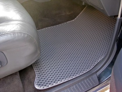 Коврики на Toyota Land Cruiser 80 1990&nbsp;-&nbsp;1997 в Хабаровске