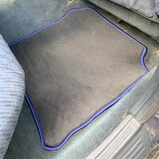 Коврики на Toyota Crown (S140) 1991&nbsp;-&nbsp;1995 в Хабаровске