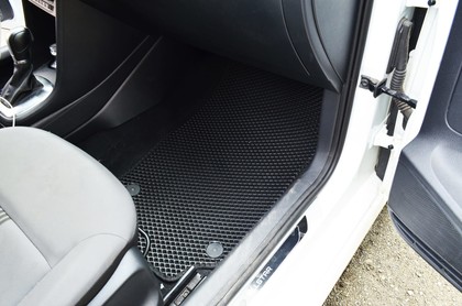 Коврики на Volkswagen Polo V 2010 - 2020 в Хабаровске Коврики на Volkswagen Polo V 2010 - 2020 в Хабаровске